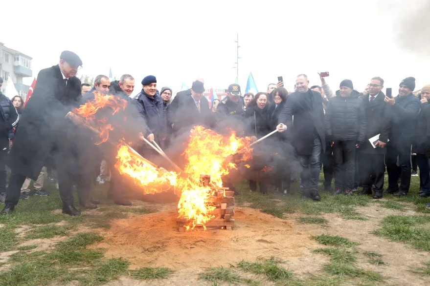 AA 20260323 40907572 40907558 KIRKLARELINDE NEVRUZ BAYRAMI KUTLANDI - Kırklareli’nde Nevruz Bayramı kutlandı
