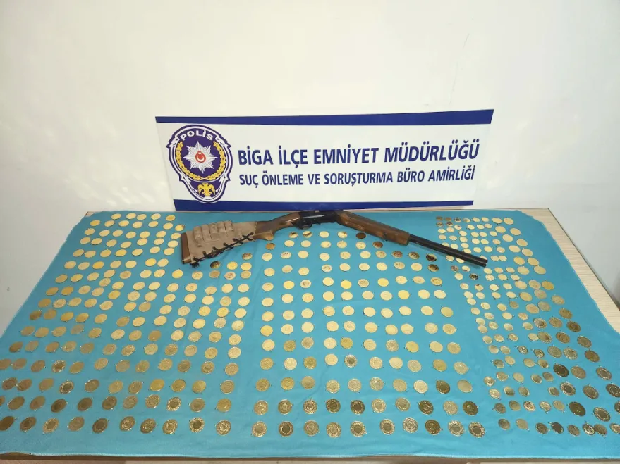 Çanakkale’de 438 adet sahte altın ele geçirildi