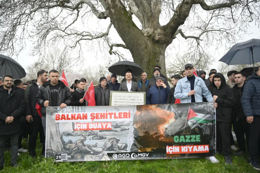 Balkan Savaşları şehitleri, esir tutuldukları adada dualarla anıldı