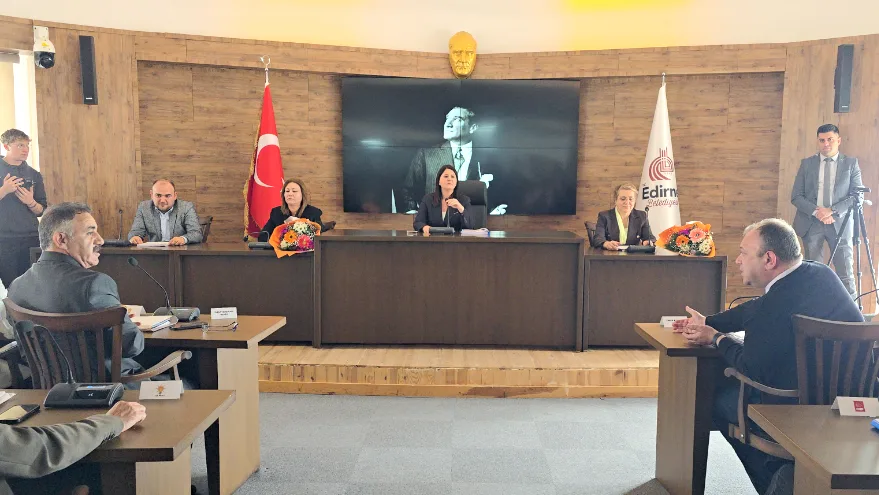 Belediye Meclis Toplantisi 4 - Meclis’te personel alımları tartışması