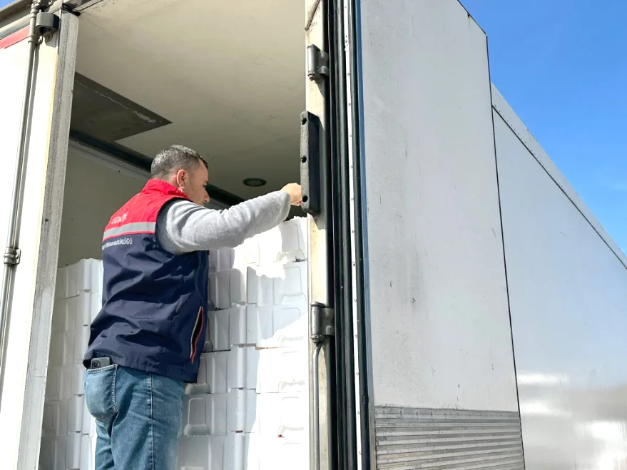 Enez Balıkçı Barınağı’nda su ürünleri denetimi