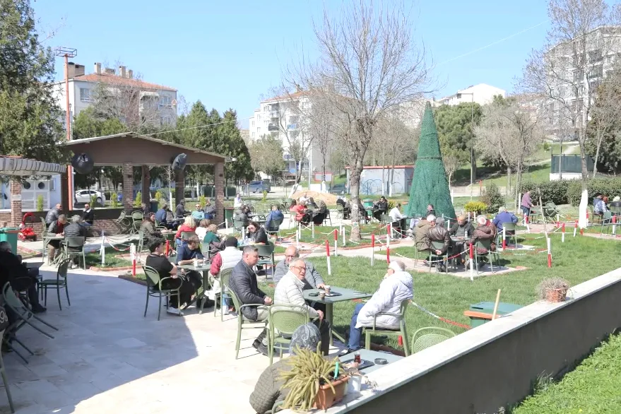 Halk Kafe dolup taşıyor, ikinci şube yolda