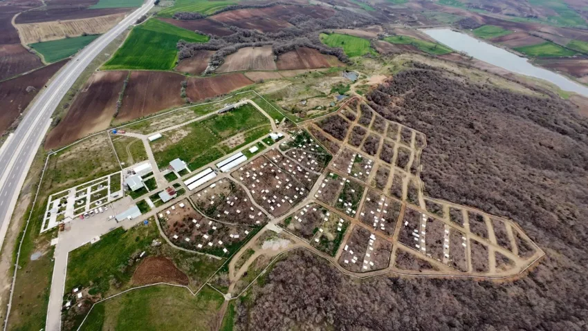 Edirne’nin en büyük hayvan bakımevi yeşilleniyor