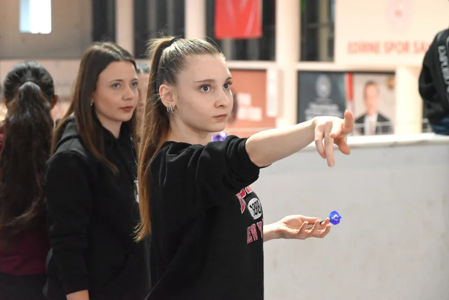 Dartta il şampiyonları belli oldu