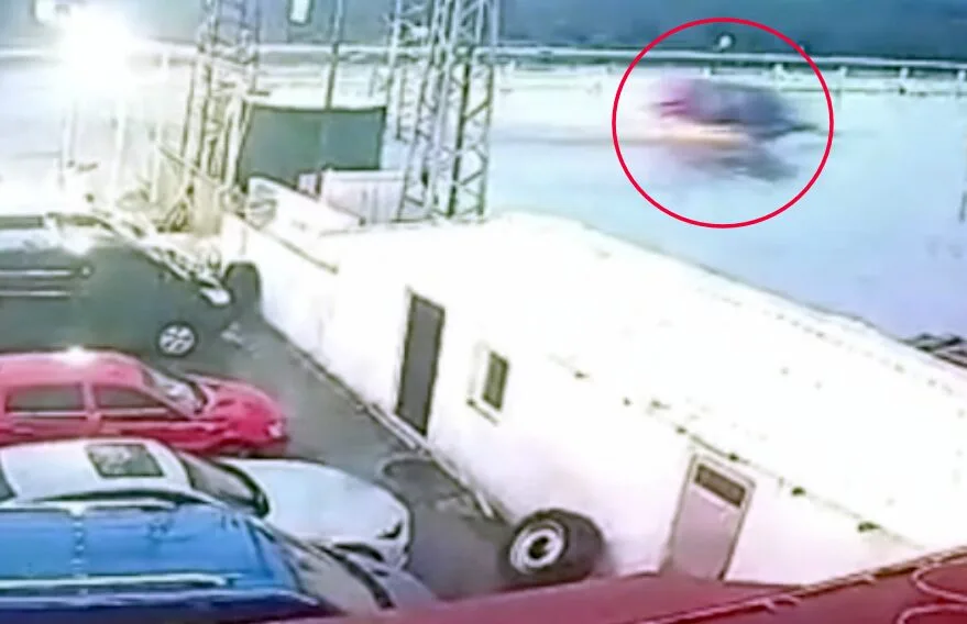 Edirne’de otomobilin takla atması güvenlik kamerasında