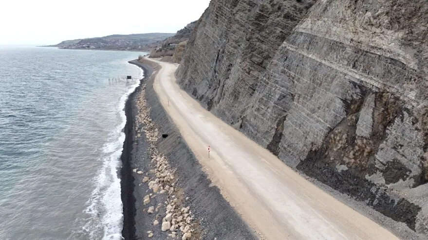 Tekirdağ’da heyelan nedeniyle kapanan yol 1,5 ay sonra ulaşıma açıldı