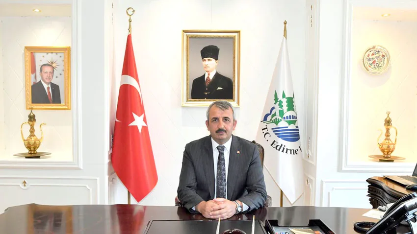 Vali Sezer, “İstiklal Marşı’mızın 105. yıl dönümünü gururla kutluyoruz”