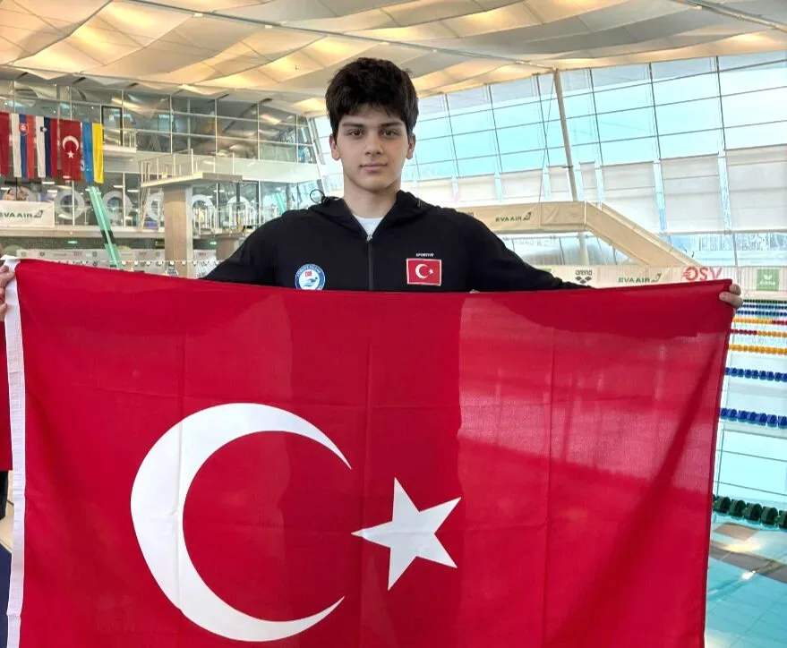 Milli yüzücü Toprak, Avusturya’da kulaç atacak