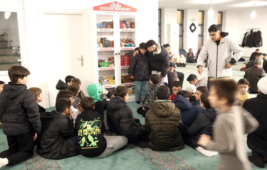 Kırklareli’nde ücretsiz “Çocuk Market” uygulamasıyla küçüklerin camiye ilgisi artıyor