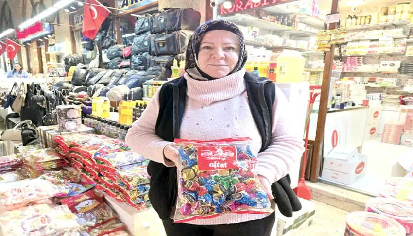 “Ziyaretler tatil oldu, gelenekler unutuldu”