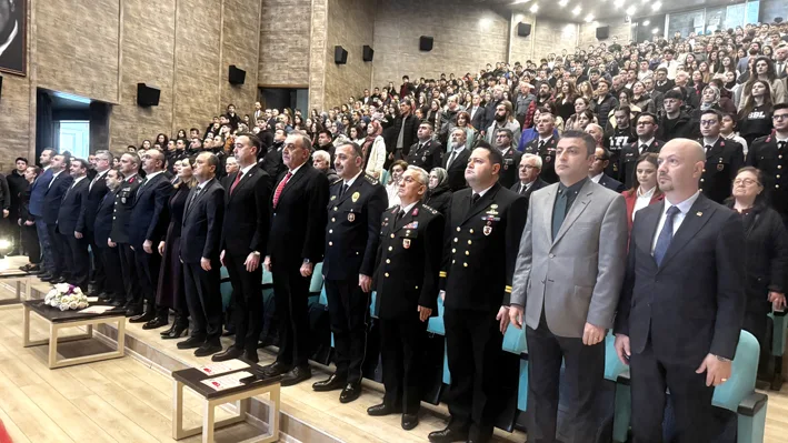 Istiklal marsinin kabulu mehmet akif ersoy anma 2 - Tekirdağ’da İstiklal Marşı’nın Kabulü ve Mehmet Akif Ersoy’u Anma Günü programı düzenlendi