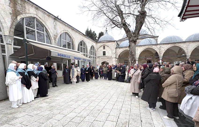 Kırklareli’nde umre kafilesi kutsal topraklara uğurlandı