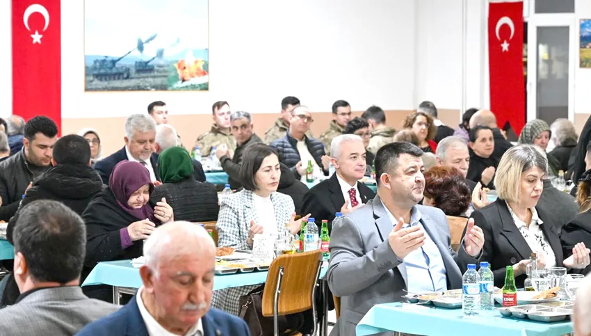 Kırklareli Valisi Turan, Lüleburgaz’da şehit aileleri ve gazilerle iftarda buluştu