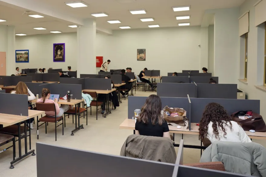 TÜ’de 24 saat açık kütüphane ve gece çorbası