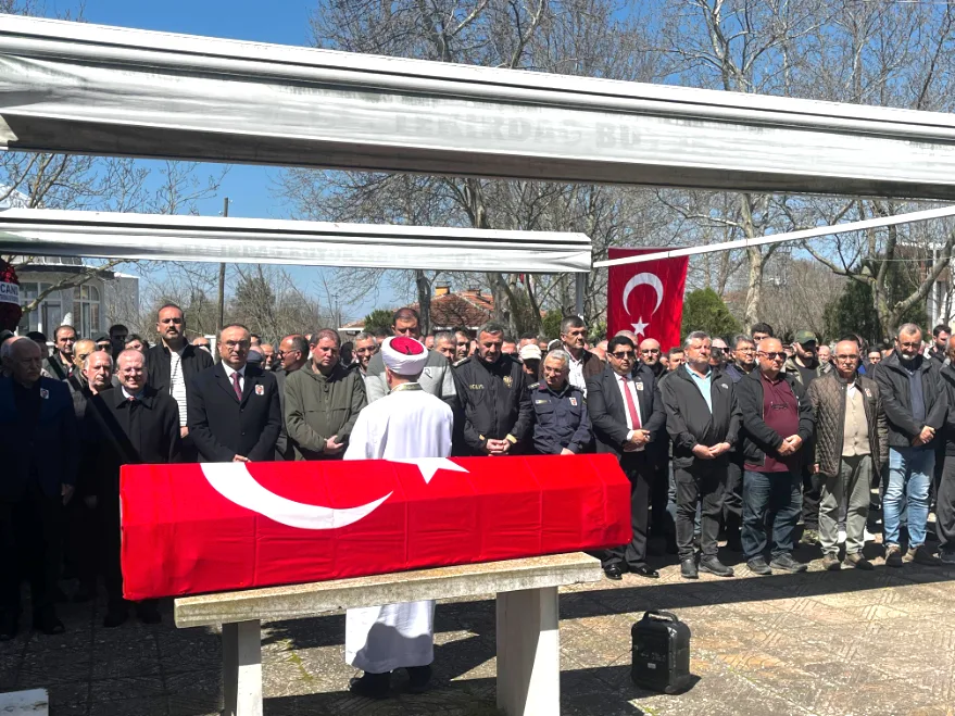 Tekirdağ’da gazi emekli polis son yolculuğuna uğurlandı