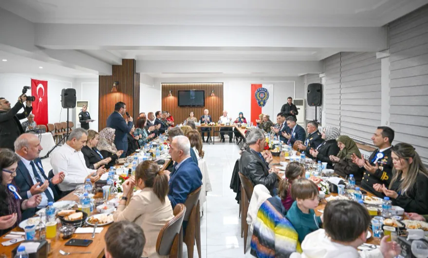 Kırklareli Valisi Turan, şehit aileleri ve gazilerle bir araya geldi