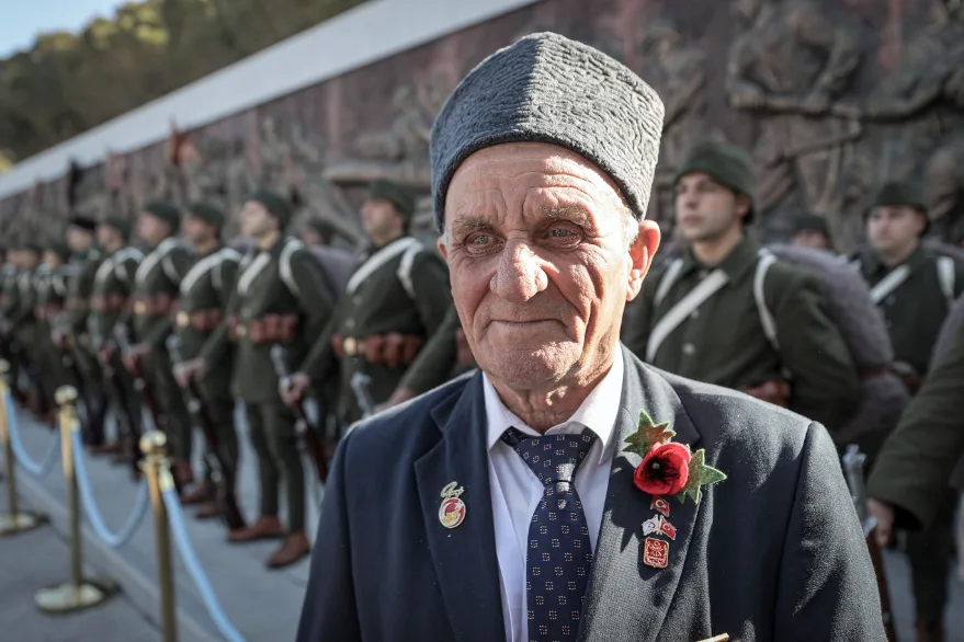 AA 20260424 41196091 41196083 SEHITLER ABIDESINDE CANAKKALE KARA SAVASLARININ 111 YILI TORENI DUZENLENDI - Çanakkale Kara Savaşları’nın 111. yılı