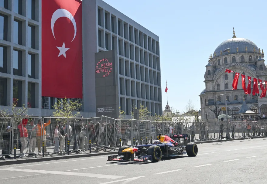 AA 20260424 41200188 41200186 FORMULA 1 TURKIYE GRAND PRIXSINE DOGRU - Türkiye yeniden Formula 1 takviminde