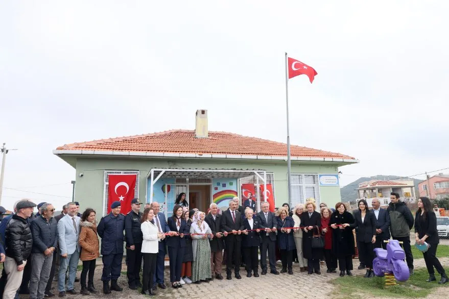 Edirne’de Türk Kadınlar Birliğince yenilenen ana sınıfı açıldı
