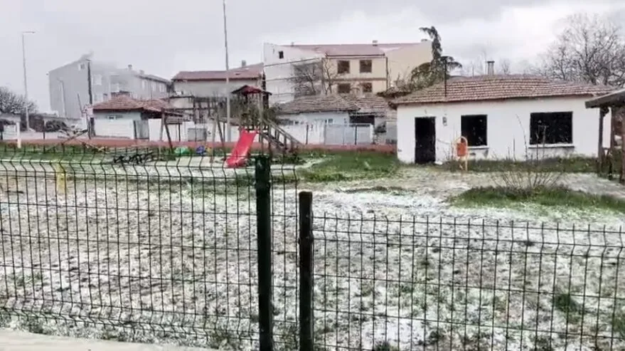 Süloğlu ilçesini dolu vurdu
