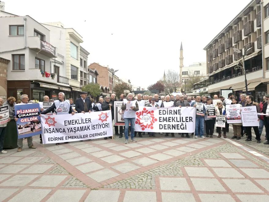 Emeklilerden geçim çıkışı: “Açlık sınırının altındayız”