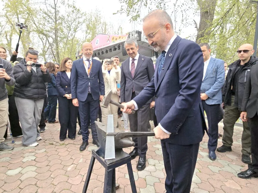 Nevruz Kutlamalari 2 - Edirne’de Nevruz ateşi yandı
