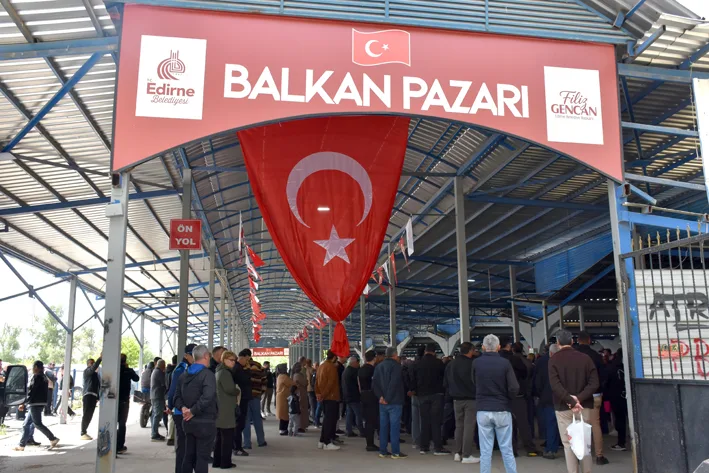 Balkan pazari kura 2 - Balkan Pazarı’nda tezgah açacak esnafın kura süreci tamamlandı