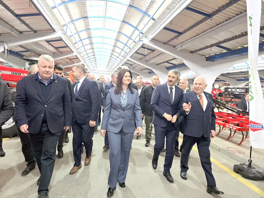 Fuar acilis 3 - Fuar, üretici ile sanayiciyi buluşturdu