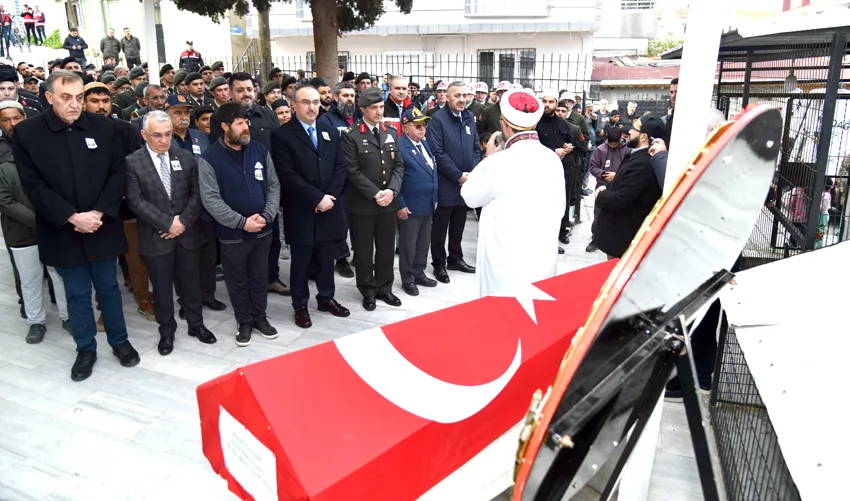 Tekirdağ’da vefat eden Kıbrıs gazisi son yolculuğuna uğurlandı