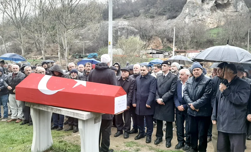 Kıbrıs gazisi Sabri Arslan memleketi Kırklareli’nde son yolculuğuna uğurlandı