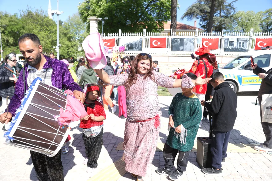 AA 20260505 41292399 41292395 EDIRNEDE KAKAVA COSKUSU BASLADI - Edirne’de Kakava coşkusu başladı