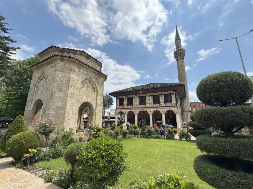 Uluslararası Balkan Üniversitesi Türk-İslam mirasını geleceğe taşıyor