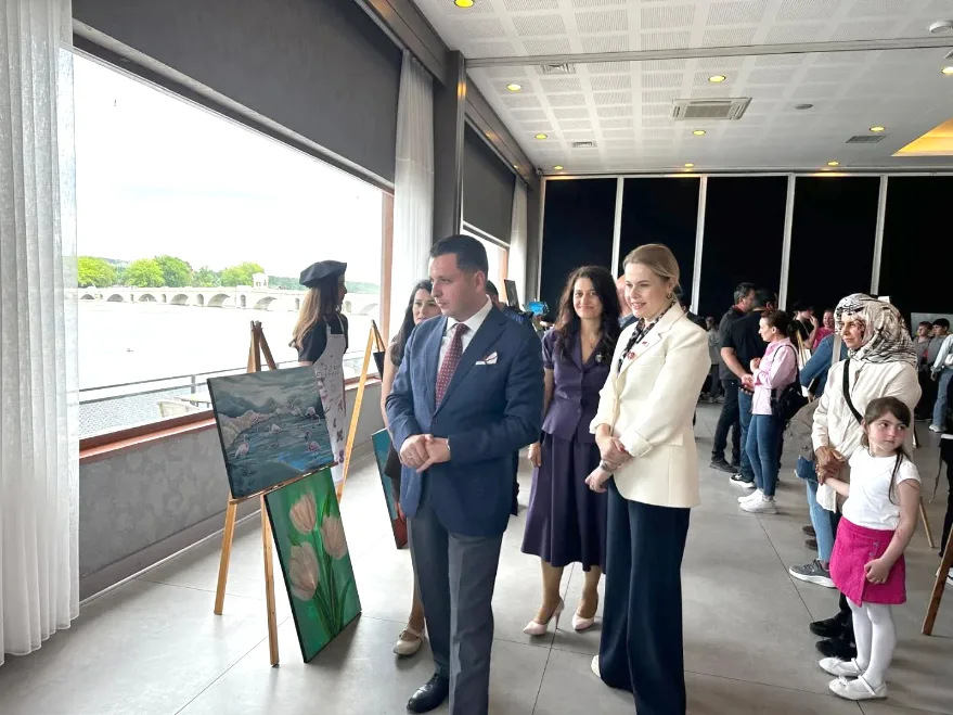 Abalar Ortaokulu Sergi 1 - Köy okulu öğrencileri emeklerini sergiyle taçlandırdı