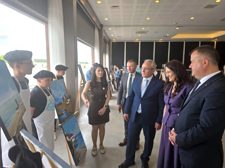 Abalar Ortaokulu Sergi 4 - Köy okulu öğrencileri emeklerini sergiyle taçlandırdı