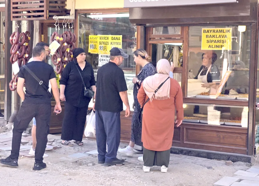 Kurban Bayramı öncesi Edirne’de tatlı telaş