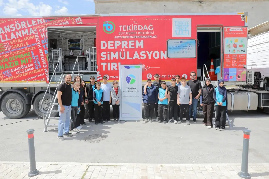 Deprem Simülasyon TIR’ı Edirnelilerle buluşuyor