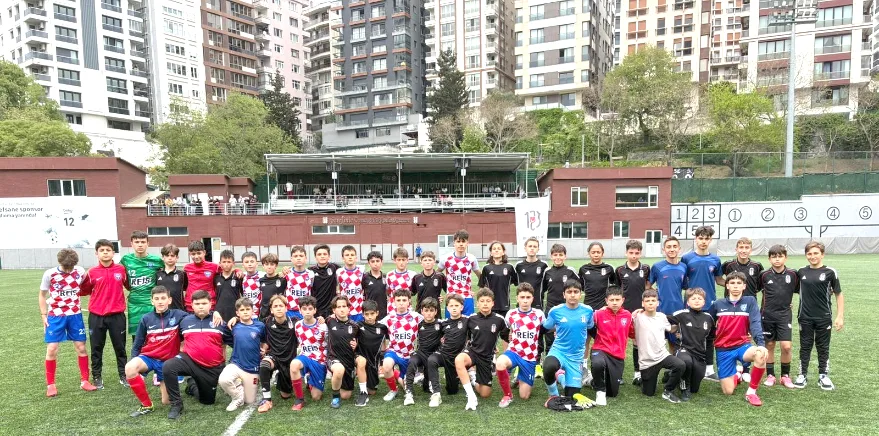 Edirne Birlik Spor Kulubu 2 - Edirne’nin namağlup şampiyonu Beşiktaş Tesislerinde