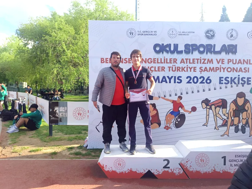 Edirneli sporcu atletizmde Türkiye 2’incisi oldu