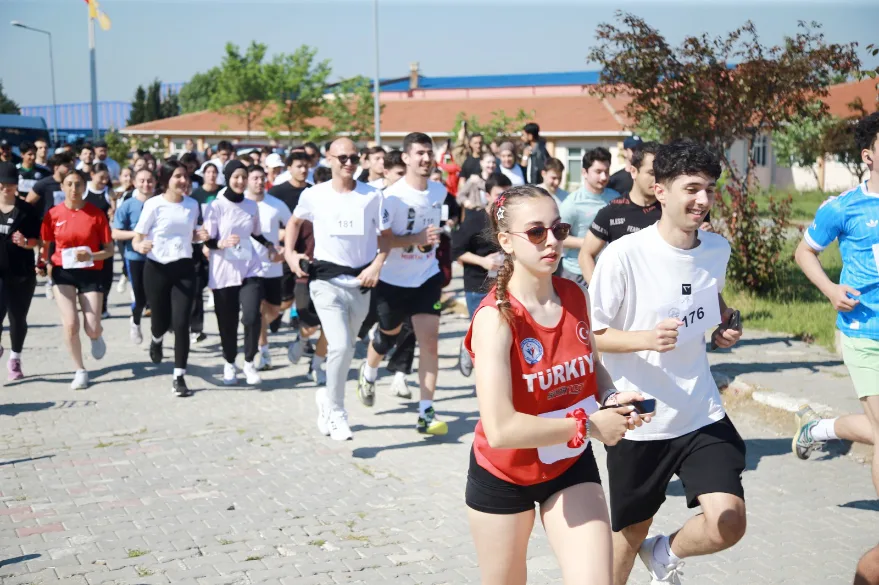 “19 Mayıs Atatürk’ü Anma, Gençlik ve Spor Koşusu” düzenlendi