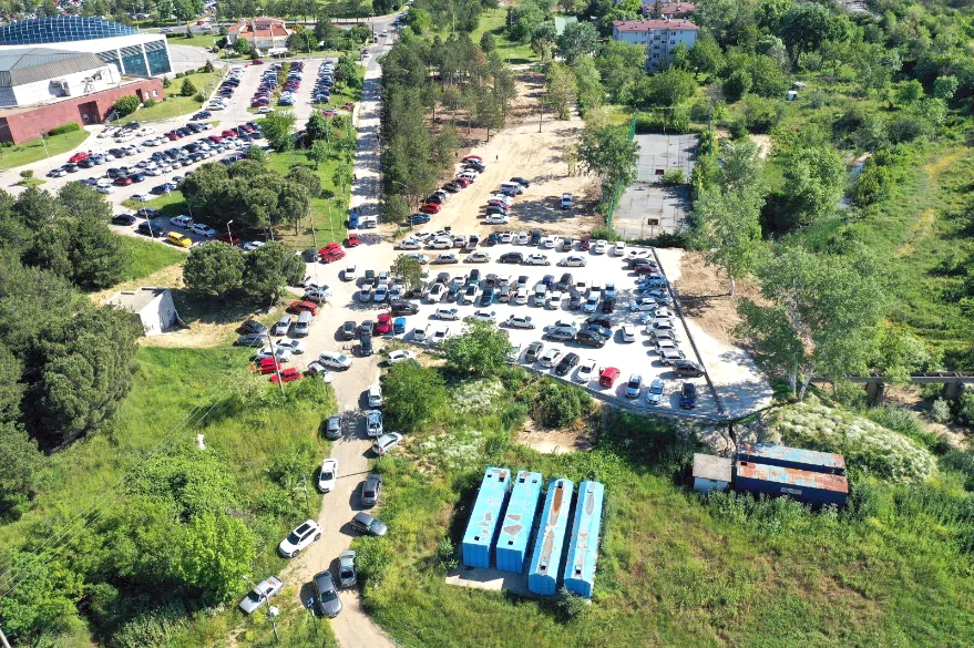 Üniversite yerleşkesinde otopark kapasitesi yükseldi