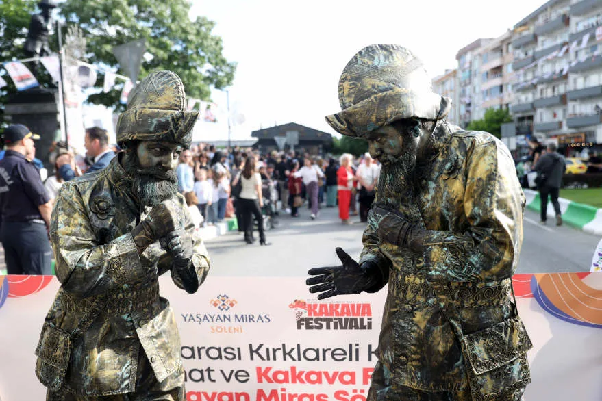 Kirklareli Festival 2 - Kırklareli’nde geleneksel “Kakava ateşi” yakıldı