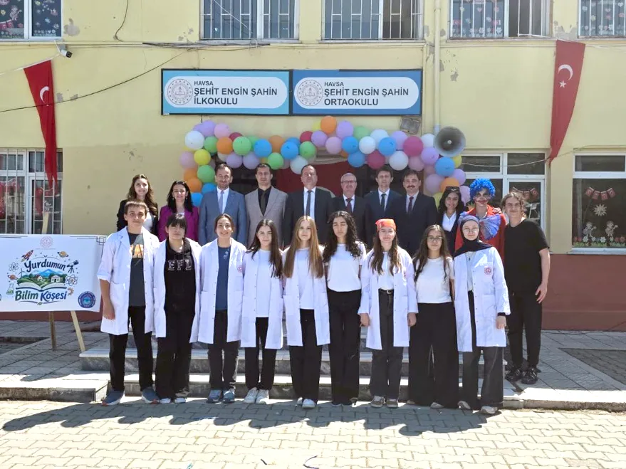 Koy Okulu Bilim Senligi 1 - Köy okulunda “Yurdumun Bilim Köşesi” şenliği düzenlendi