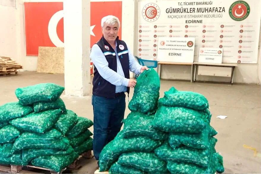 Kapıkule’de akivades midyesi ele geçirildi