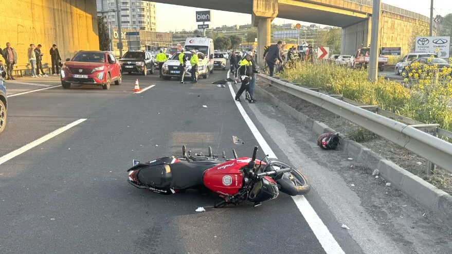 Tekirdağ’da bariyerlere çarpan motosiklet can aldı