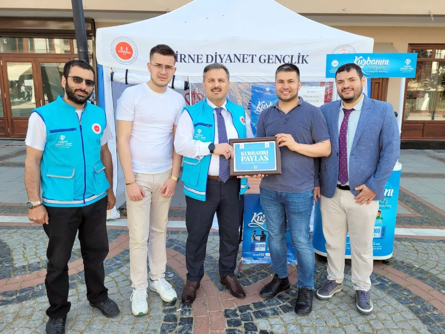 Vekaletle kurban bağış çadırı kuruldu