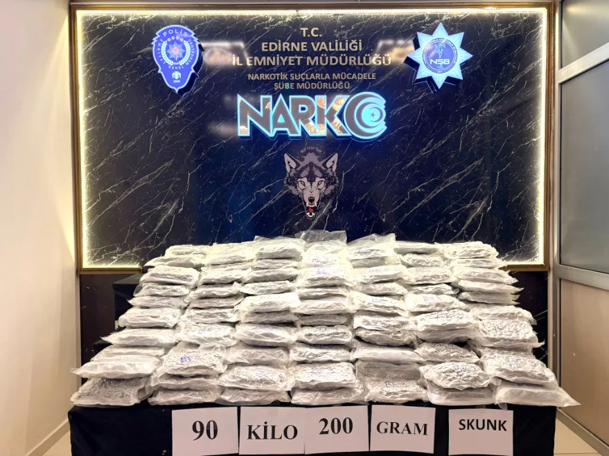 Edirne’de 90 kilo 200 gram uyuşturucu ele geçirildi