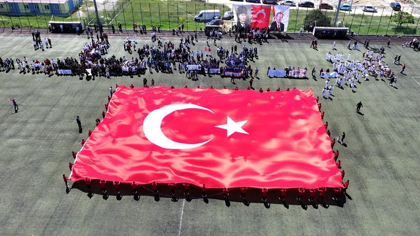 Kırklareli ve Tekirdağ’da, 19 Mayıs Atatürk’ü Anma, Gençlik ve Spor Bayramı kutlanıyor