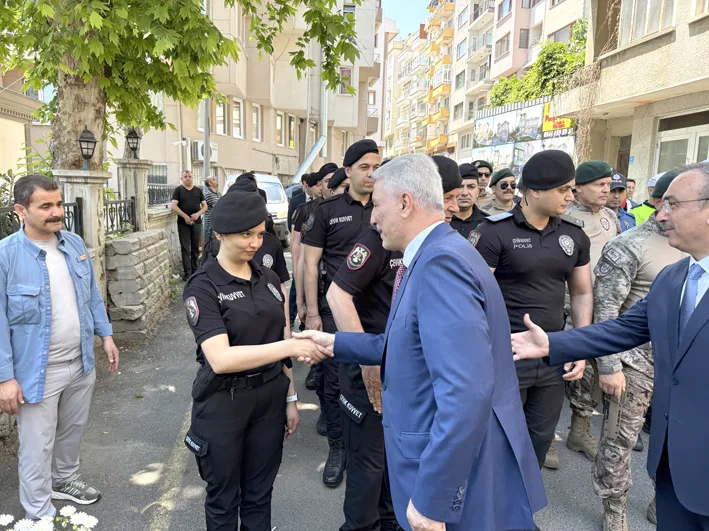 Bakan bolat bayramlasma 2 - Ticaret Bakanı Bolat, Tekirdağ’da bayramlaşma programında konuştu
