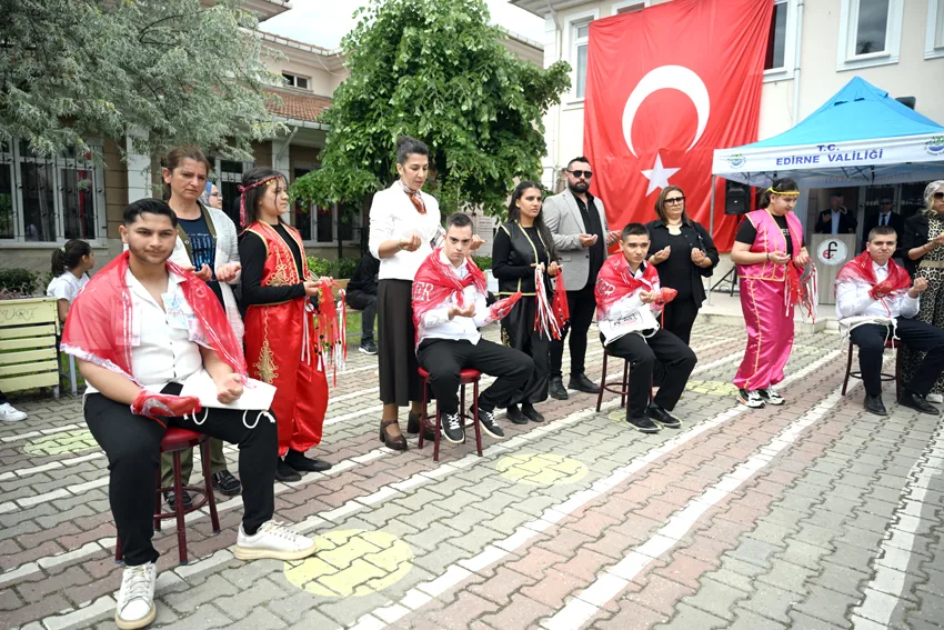 Engelli ogrenciler temsili askerlik 13 - Engelli öğrenciler askerlik sevincini yaşadı
