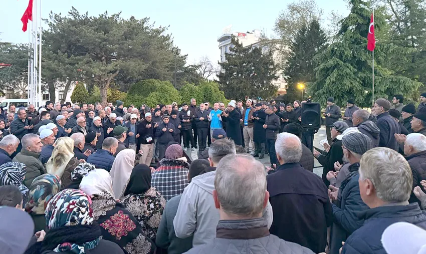 Kırklareli’nde hacı adayları kutsal topraklara uğurlandı